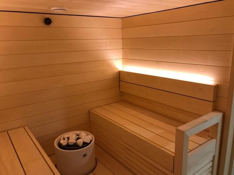 Pienikokoinen sauna